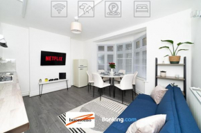 Three Bedroom Apartment At Buonomo Stays Short Lets & Serviced Accommodation With Netflix & Games